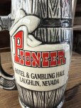 画像2: Vintage PIONEER Hotel & Casino Beer Stein Mug (A875) (2)