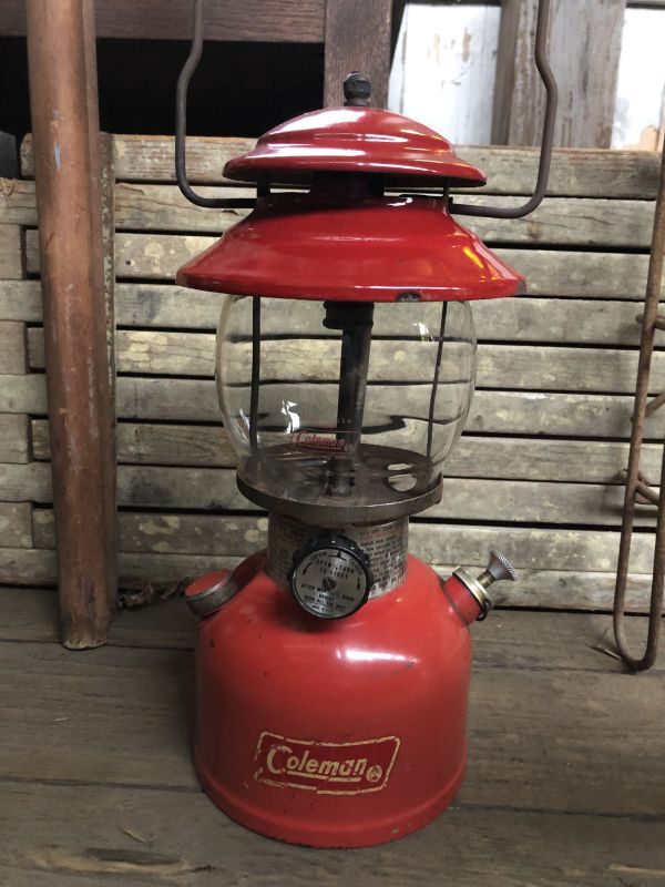 Vintage Coleman Lantern 200A 9/1978 (B506) 2000toys Antique Mall