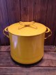 画像1: 60ｓ DANSK YELLOW ENAMELED STOCK POTS (NR-250) (1)