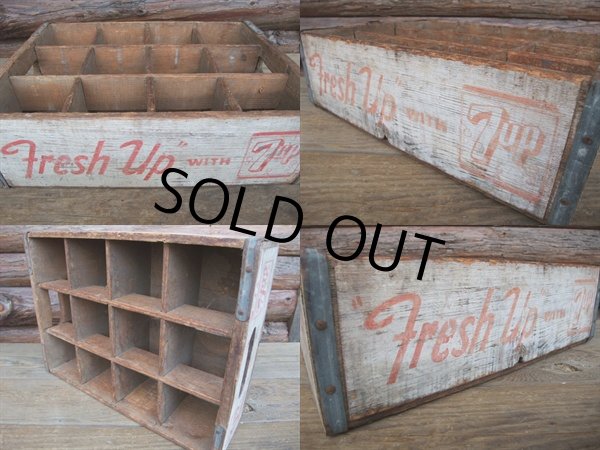 画像3: Vintaｇe 7UP Wood Box (AC318)  (3)