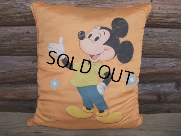 画像1: Vintage Disney Mickey Mouse Cushion (AC-317)  (1)
