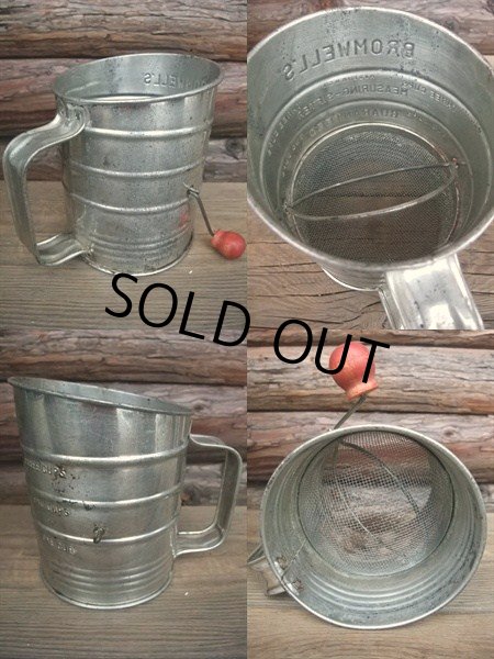画像2: Vintage Hand-I-Sift Flour Sifter / Silver (AC-1172) (2)