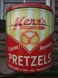 画像1: Vintage Kerr's Pretzel Tin Can (NK-143) (1)