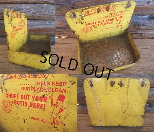画像2: Vintage SMOKERS Store Display Ashtray (NK234) (2)