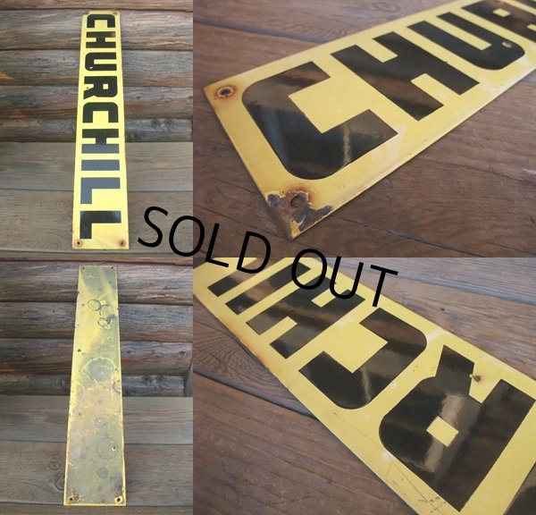 画像2: 30s40s Vintage Churchill Gas Station Porcelain Sign (NK468) (2)