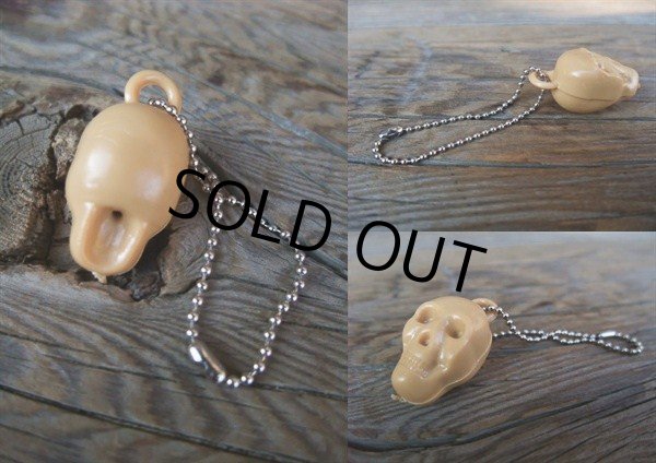 画像2: Vintage Skull Charm #D (NK697) (2)