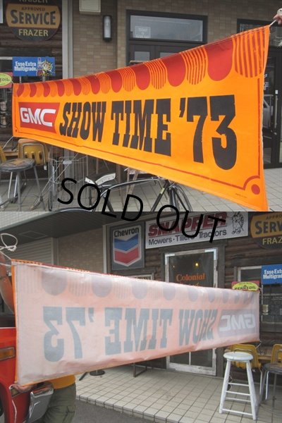 画像2: Vintage GMC SHOW TIME 73 Banner Sign (PJ313) (2)