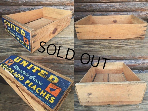 画像2: Vintage Wood UNITED Peaches Fruit Crate Box (DJ39)  (2)