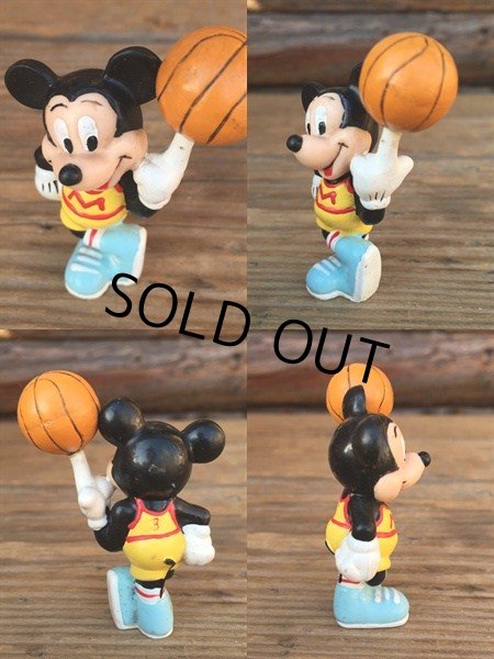 画像2: Vintage Disney Mickey PVC / Basketball (DJ328) (2)