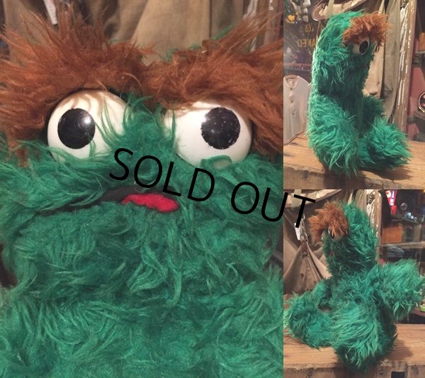 画像2: Vintage Sesame Street Oscar Plush Doll Knickerbocker (DJ394) (2)
