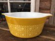 画像1: Old Pyrex Casseroles Double Square Flower (DJ631） (1)