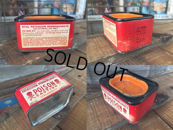 画像2: Vintage Potassium Permanganate Can Skull (DJ841) (2)