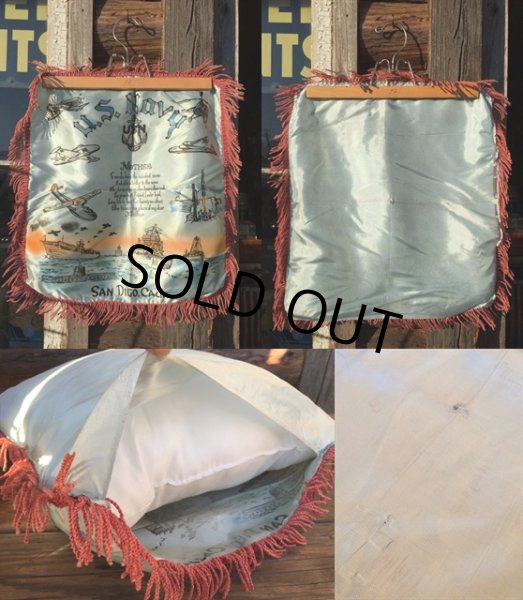 画像2: Vintage Souvenir Cushion US NAVY (MA192） (2)