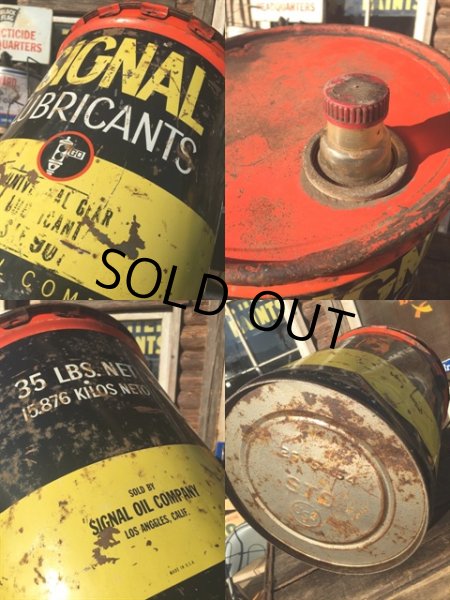 画像3: Vintage SIGNAL 5GL Motor Gas/Oil Can (AC435)  (3)