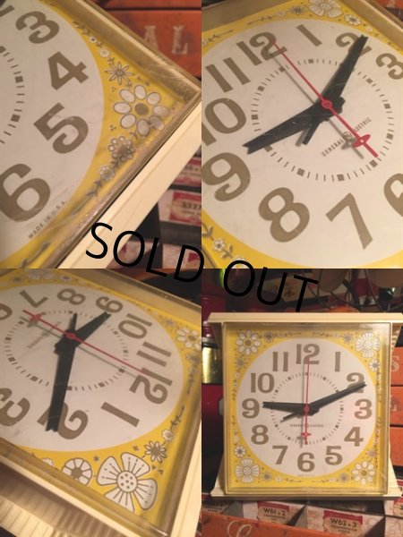 画像2: Vintage GE Kitchen Wall Clock Flower (MA443) (2)