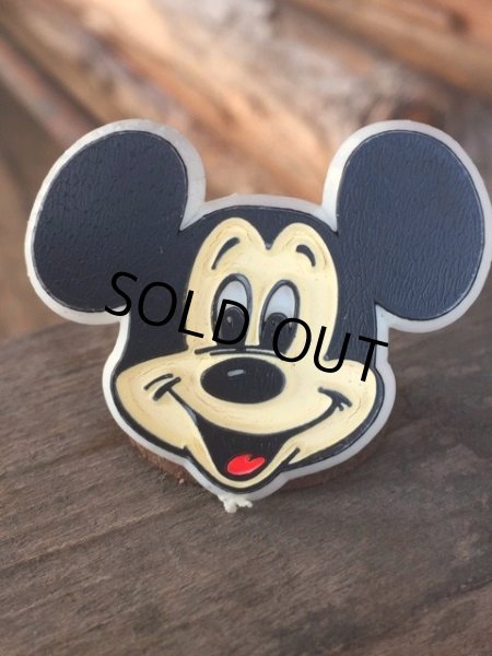 画像2: Vintage Disney Mickey Mouse Badge (MA681) (2)