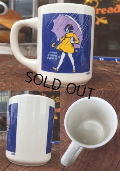 画像2: Vintge Morton Salt 60s Umbrella Girl Mug (MA809)  (2)