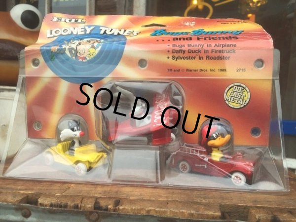 画像1: Vintage Looney Tunes Die Cast Car Set (MA815) (1)