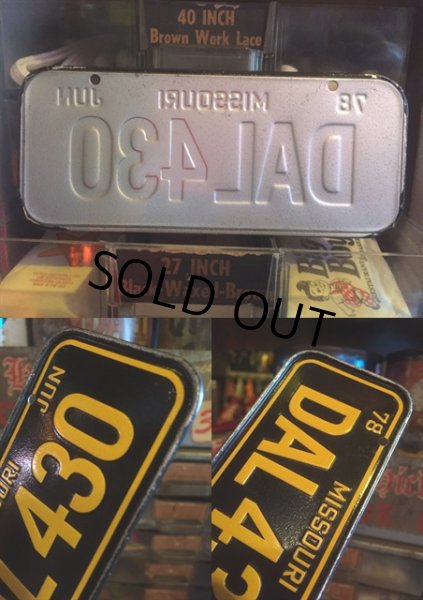 画像2: 70s Vintage Bicycle License Plate DAL430 (MA880) (2)