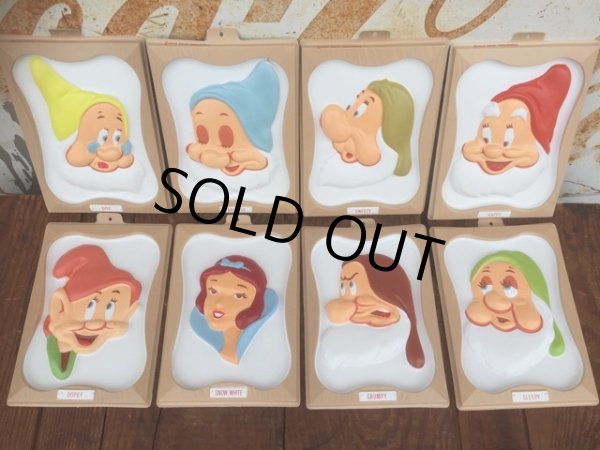 画像2: 50s Vintage Disney Snow White & 7 Dwarfs Plaques Set (MA974) (2)