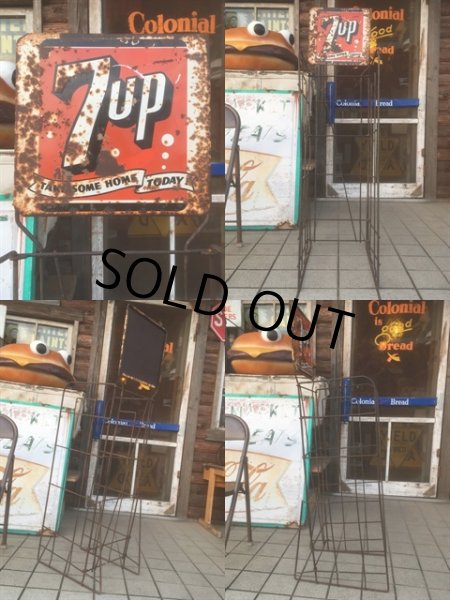 画像2: 50s Vintage 7UP Soda General Store Display Wire Rack Tin Sign (AL270) (2)