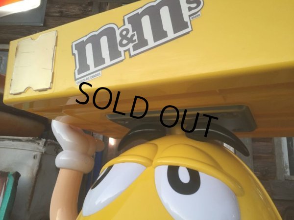 画像13: Vintage M&M's Store Display Yellow (AL306) (13)