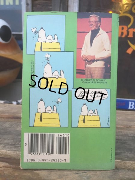 画像2: Vintage Snoopy Paperback Comic (AL331)  (2)