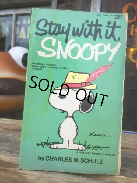 画像1: Vintage Snoopy Paperback Comic (AL331)  (1)