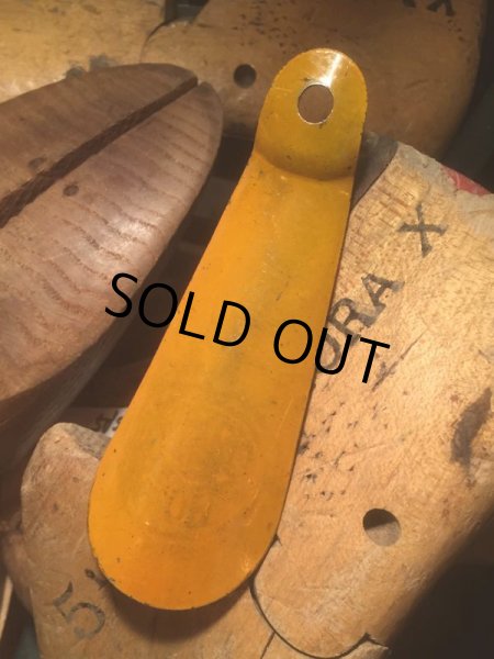 画像2: Vitage Advertising Shoe Horn Diamond Brand Peters Shoes (AL382) (2)