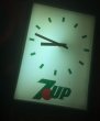 画像2: Vintage 7UP Lighted Sign Wall Clock (AL388) (2)