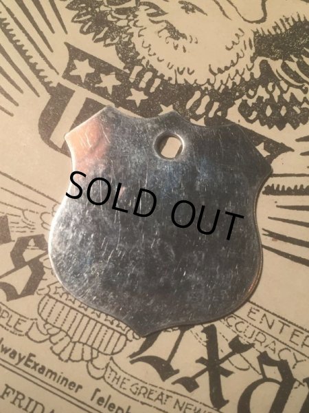 画像2: 90s Vintage Dog License Tag #6067 (AL1750) (2)