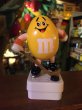 画像1: Vintage M&M's Figure Yellow (AL4121) (1)