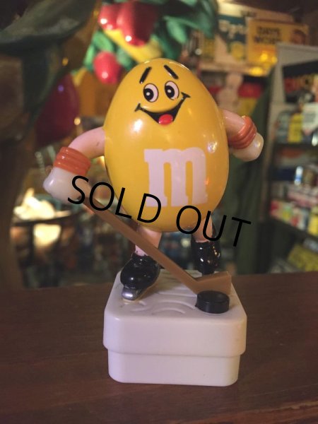 画像1: Vintage M&M's Figure Yellow (AL4121) (1)