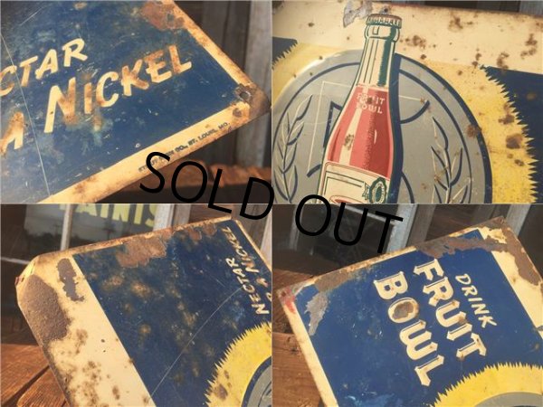 画像2: 30s Vintage Fruit Bowl Soda Embosed Tin Sign (AL708) (2)