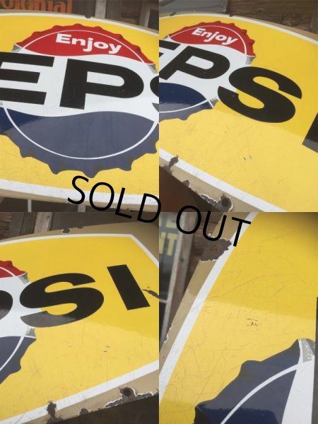 画像2: Vintage Pepsi Bottle Cap Porcelain Sign (AL736) (2)