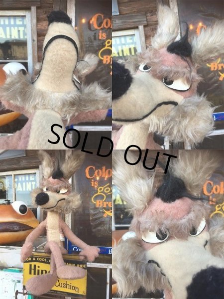 画像2: Vintage W.Coyote Plush Doll 65cm (AL846) (2)