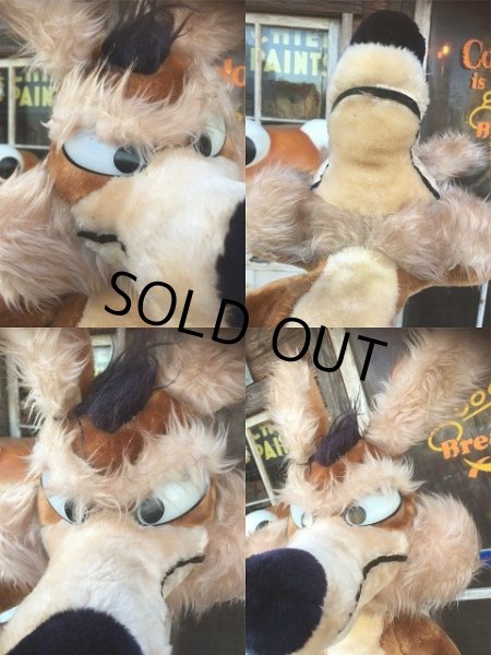 画像2: Vintage W.Coyote Plush Doll 75cm (AL845) (2)