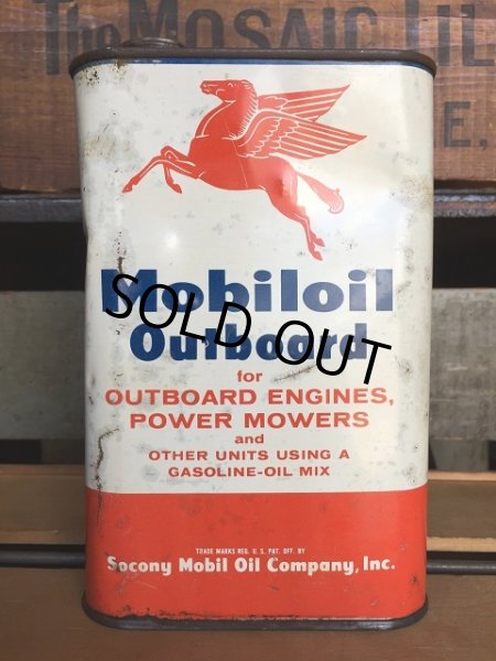 画像1: Vintage Mobiloil Outboard Motor Oil 1 quart Pegasus Can (AL854)  (1)