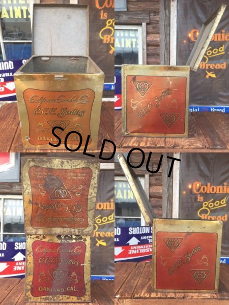 画像2: 〜30s Vintage Califolnia Cracker Co. C.C.C. Sodas Tin (AL7884）  (2)