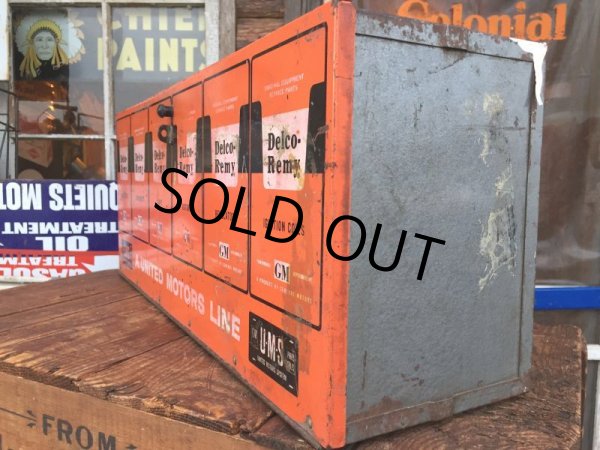 画像3: Vintage GM Delco Cabinet (AL8658) (3)