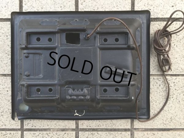 画像3: Vintage Mickeys Malt Liquor The Mean Green Lighted Beer Sign (AL1125) (3)