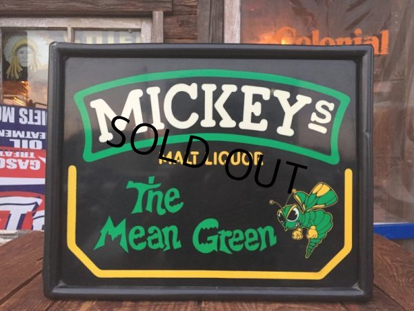 画像2: Vintage Mickeys Malt Liquor The Mean Green Lighted Beer Sign (AL1125) (2)