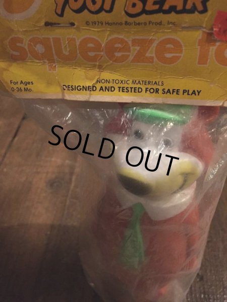 画像5: 70s Vintage Hanna Barbera Yogi Bear Squeeze Toy MIP (J067) (5)