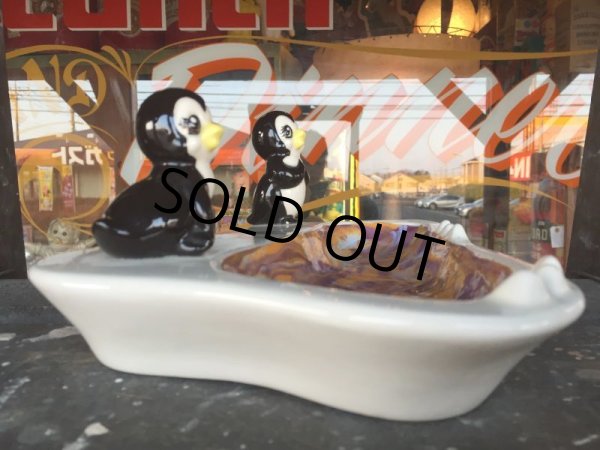 画像7: Vintage Ceramic Penguin Cigarette Ashtray (J125) (7)