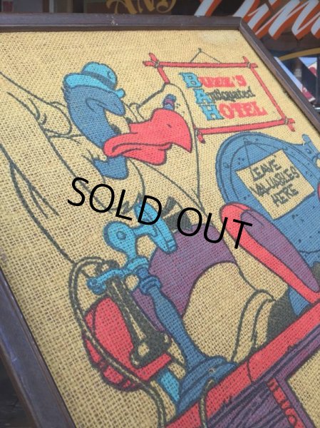 画像5: 70s Vintage Walter Lantz Buzz's Antiquated Hotel Burlap Message Board (J126) (5)