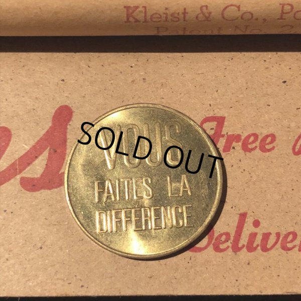 画像2: Vintage Mack Truck Coin (J143) (2)