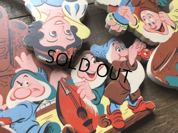 画像10: Vintage Dolly Toy Pin Ups Wall Decor Snow White (J146) (10)
