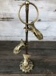 画像3: Vintage Brass Gloved Hand Clip Stand JAPAN (J206) (3)