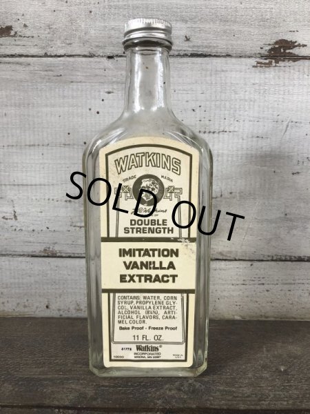 画像1: Vintage Watkins Glass Bottle (J211) (1)