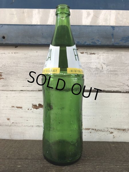 画像4: Vintage Soda Glass Bottle Fresca (J246) (4)